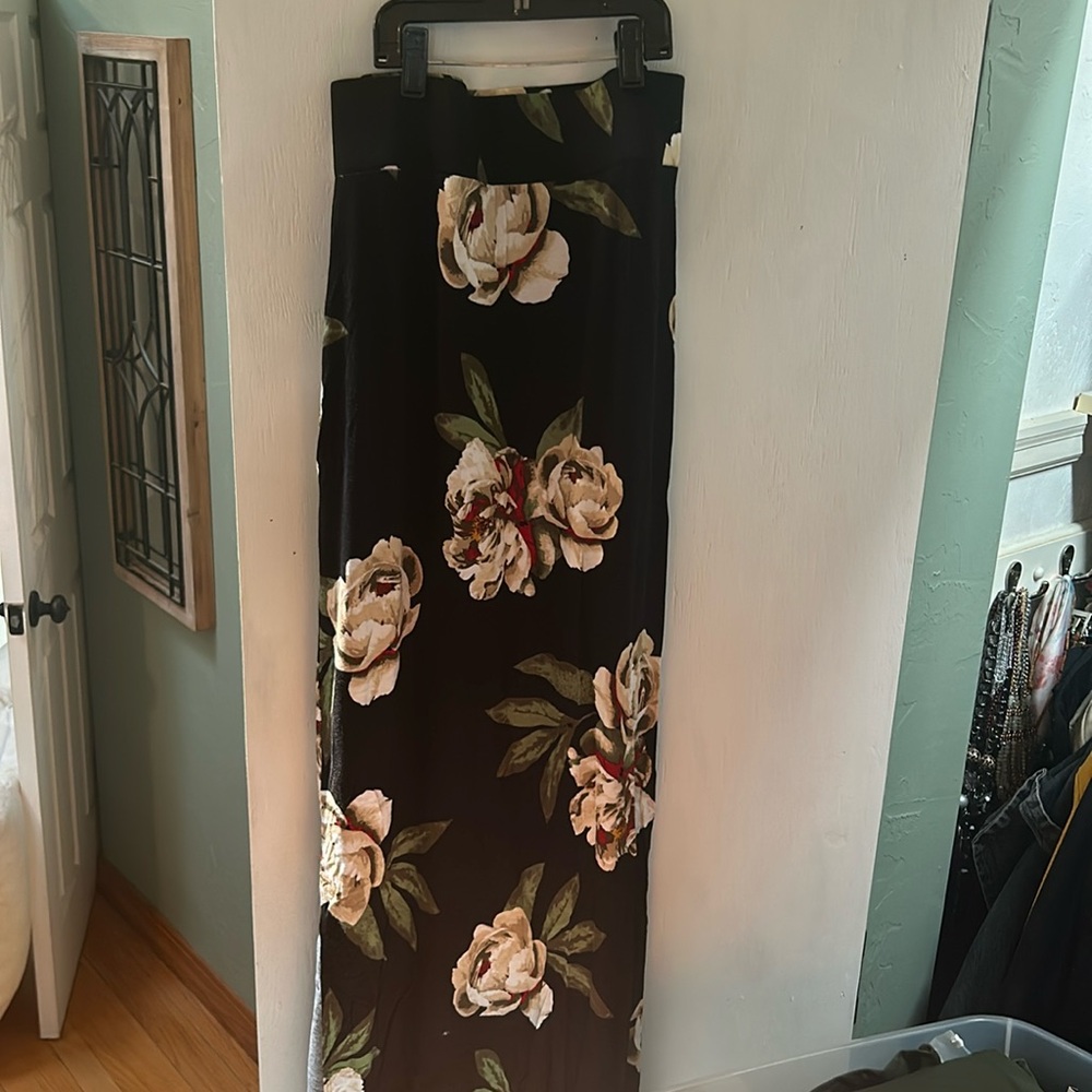 Maxi skirt